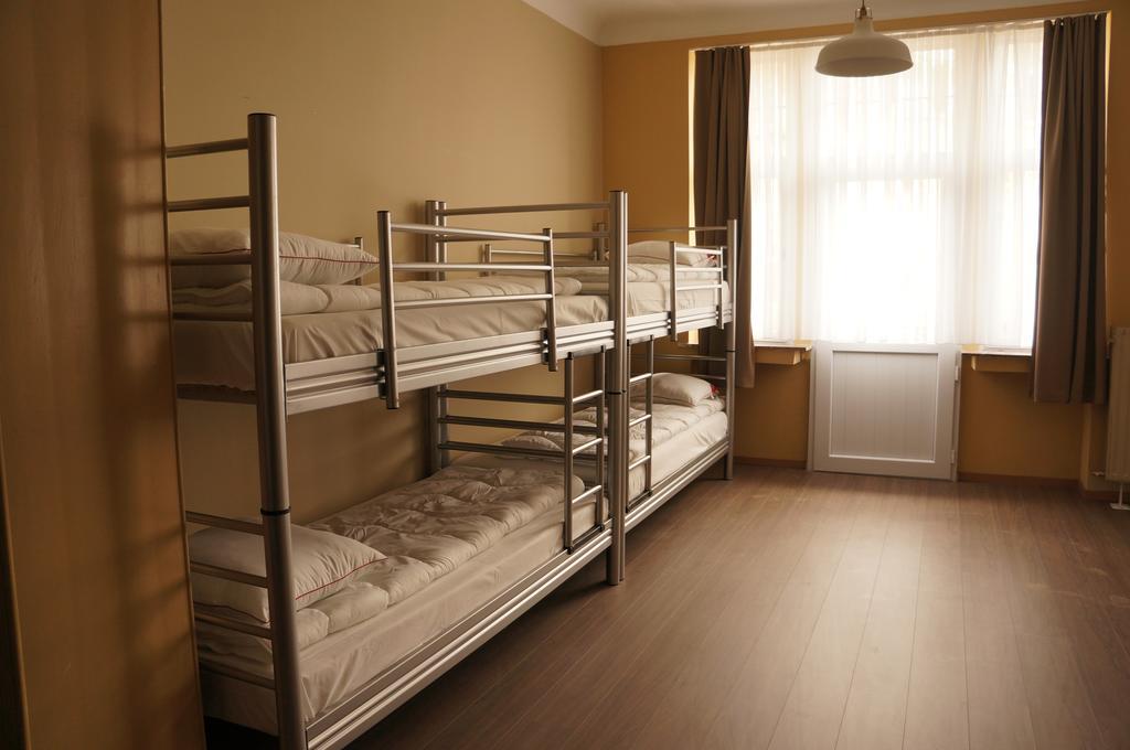 Es Hostel Saint-Gilles Dış mekan fotoğraf