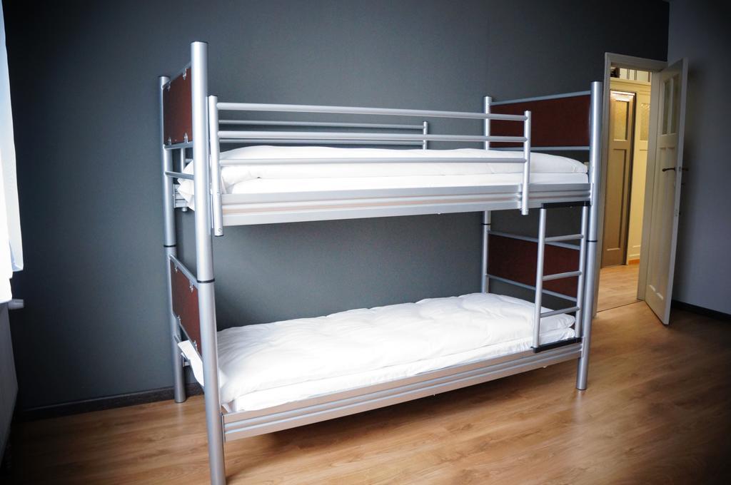 Es Hostel Saint-Gilles Dış mekan fotoğraf